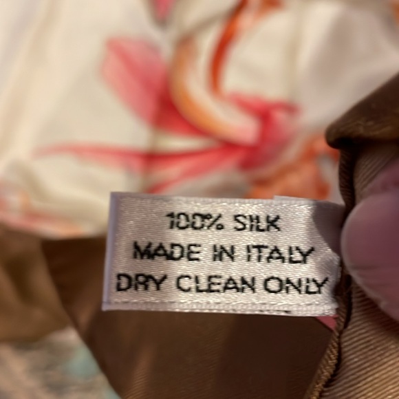 NWOT Tiffany & Co. Silk scarf - Picture 4 of 4